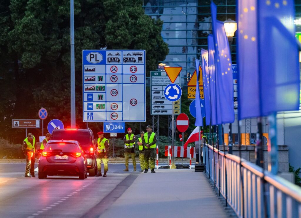 border crossing checkpoint- security and guards